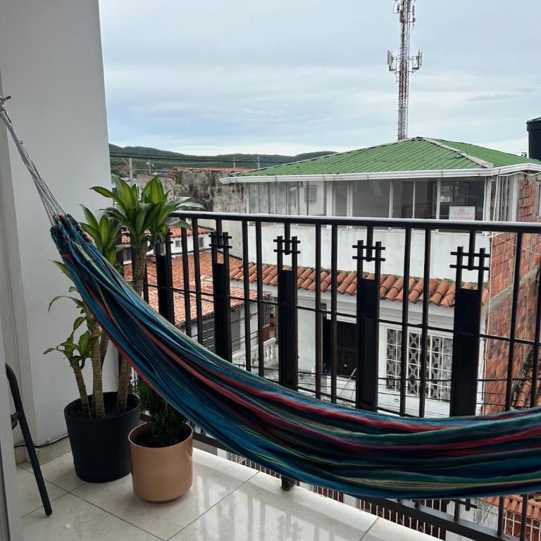 Apartamento moderno con Balcón y Hamaca 3BR Los Patios - Apartamento de 3 dormitorios - 41