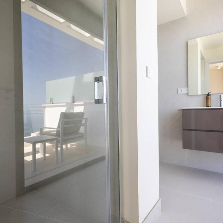 RentitSpain - Costa Tropical - Lujo Le Grand a 1h Costa del Sol, piscina climatizada y vistas al mar - Villa Deluxe - 13