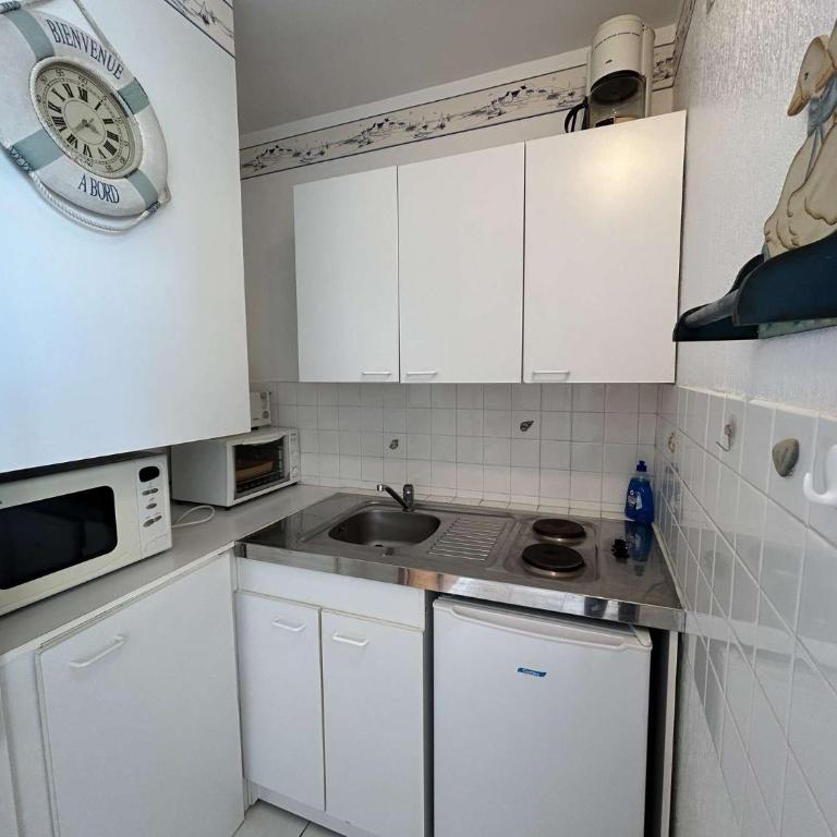 SJ280-04C - Appart Studio 4 couchages SAINT JEAN DE MONTS - Studio Apartment with Sea View - 12