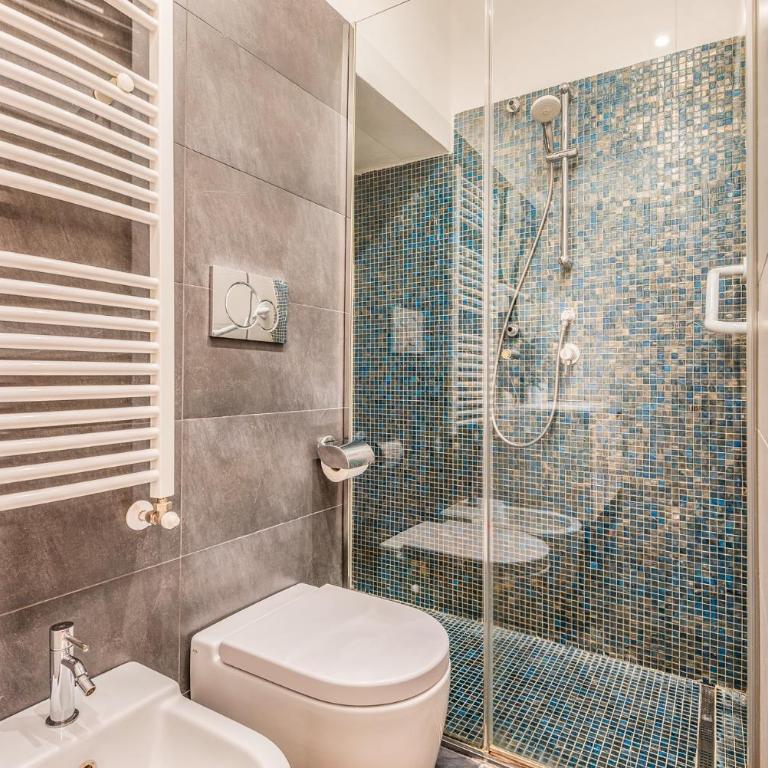 Luxury Suite Via Torino Piazza Duomo 2 Pax Wi-Fi - Appartamento con 1 Camera da Letto - 12