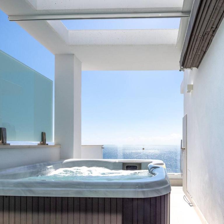 RentitSpain - Costa Tropical - Lujo Le Grand a 1h Costa del Sol, piscina climatizada y vistas al mar - Villa Deluxe - 58