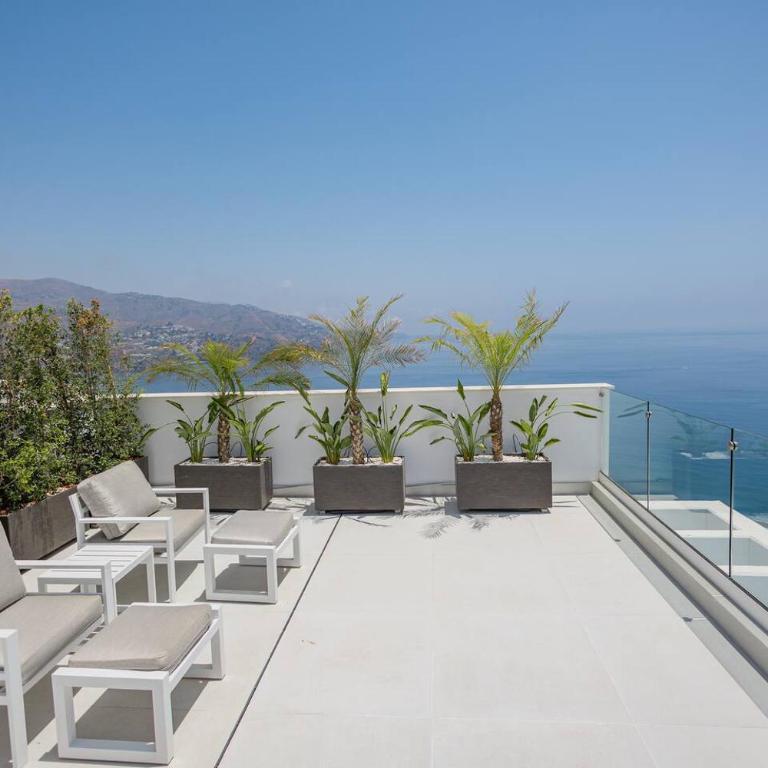 RentitSpain - Costa Tropical - Lujo Le Grand a 1h Costa del Sol, piscina climatizada y vistas al mar - Villa with Sea View - 32
