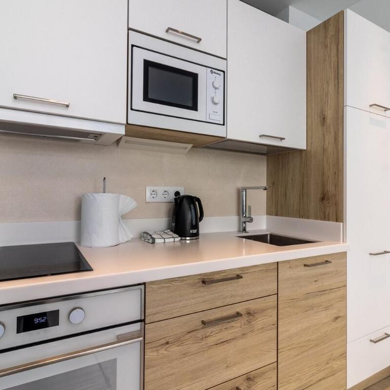 GuestReady - Atardecer Canteras LJones Vistas al mar y reformado - Apartamento - 3