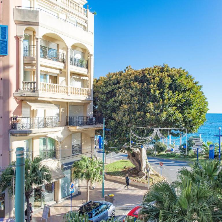 Appartement centre ville près de la plage - Apartamento de 1 dormitorio con balcón - 27