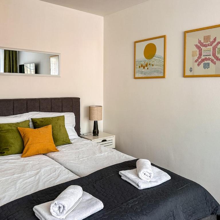 Cheyf Riverside Apartment - Two-Bedroom Apartment - 19