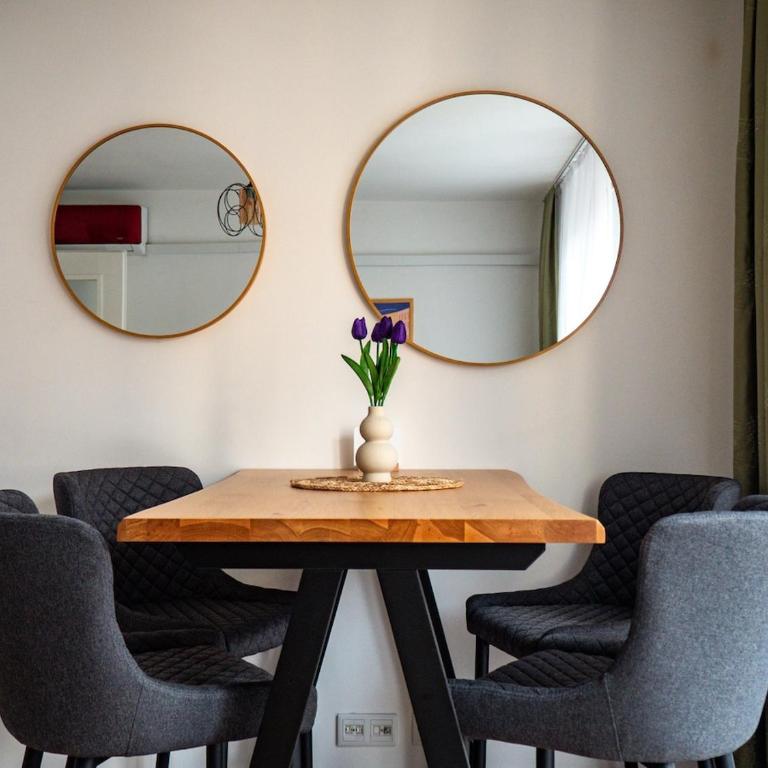Cheyf Riverside Apartment - Two-Bedroom Apartment - 12