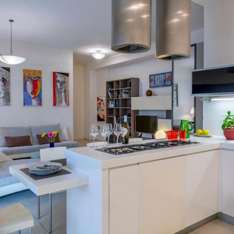 Centro e mare - 2 camere, terrazza e jacuzzi - Two-Bedroom Apartment - 18
