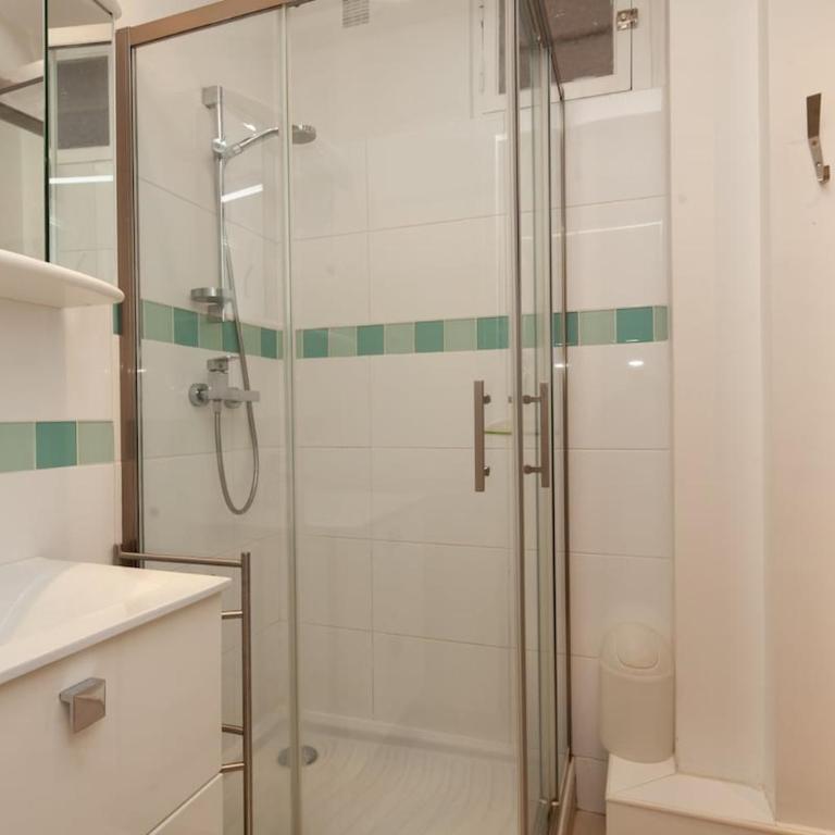 Appartement familial proche de la Tour Eiffel - Appartement 2 Chambres - 18