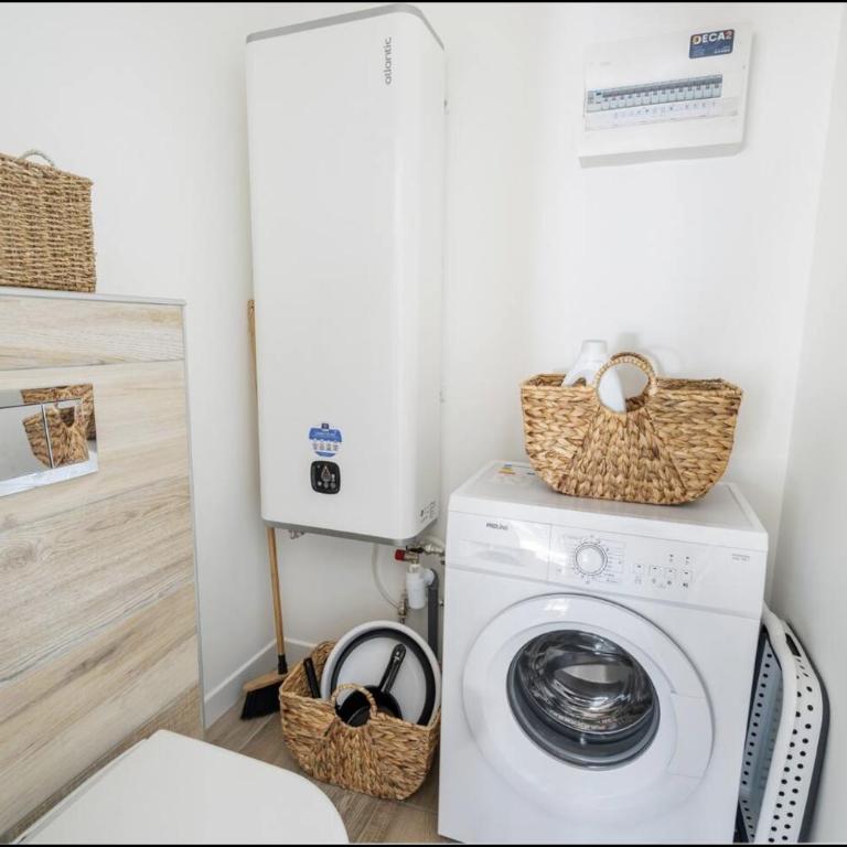 TI KASA et SPA - Maison 1 Chambre - 4