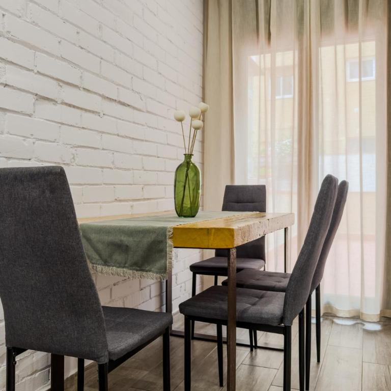 Novus Homes Barcelona Santa Eulalia - Apartamento con terraza - 13