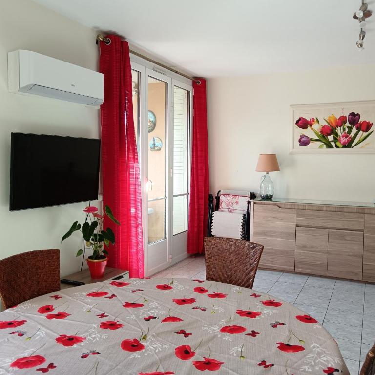 NICE NORD 2 PIECES CALMES,WIFI,CLIM,BALCON,PARKING - Apartment mit 1 Schlafzimmer - 6