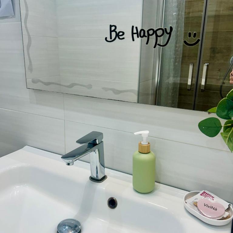 Vivinà_081 - Camera Matrimoniale con Bagno Privato Esterno - 2