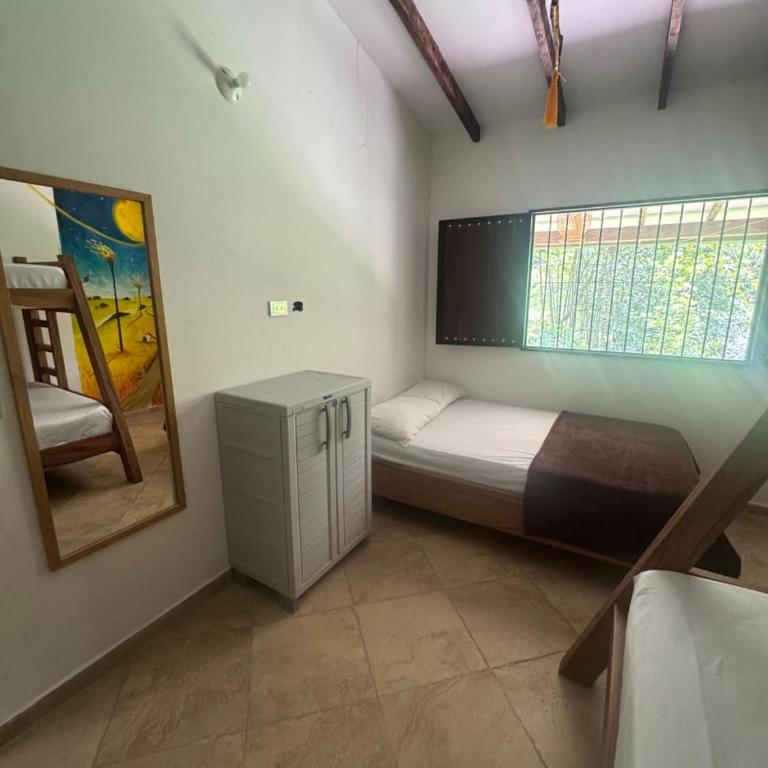 Selvática Ecohotel y Centro Holístico - Cama individual en habitación compartida mixta - 3