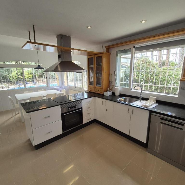 Villa Un trocito de paraíso junto al mar - Casa de 4 dormitorios - 17
