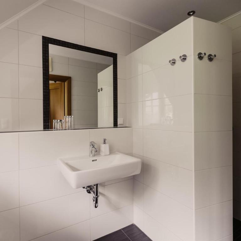Gästezimmer & Weingut Gamser - Chambre Double - 4