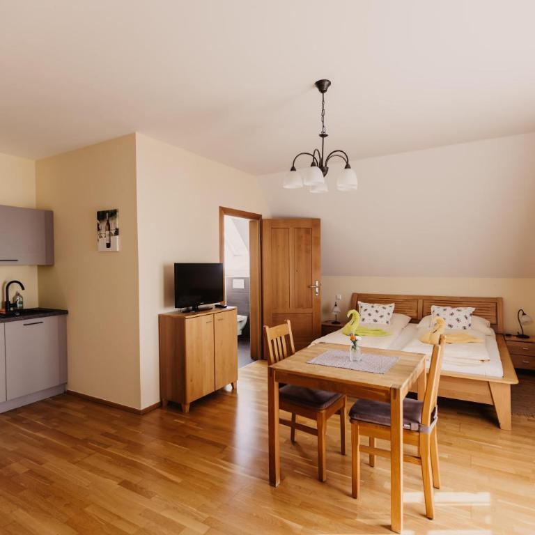 Gästezimmer & Weingut Gamser - Chambre Double avec Balcon - 2