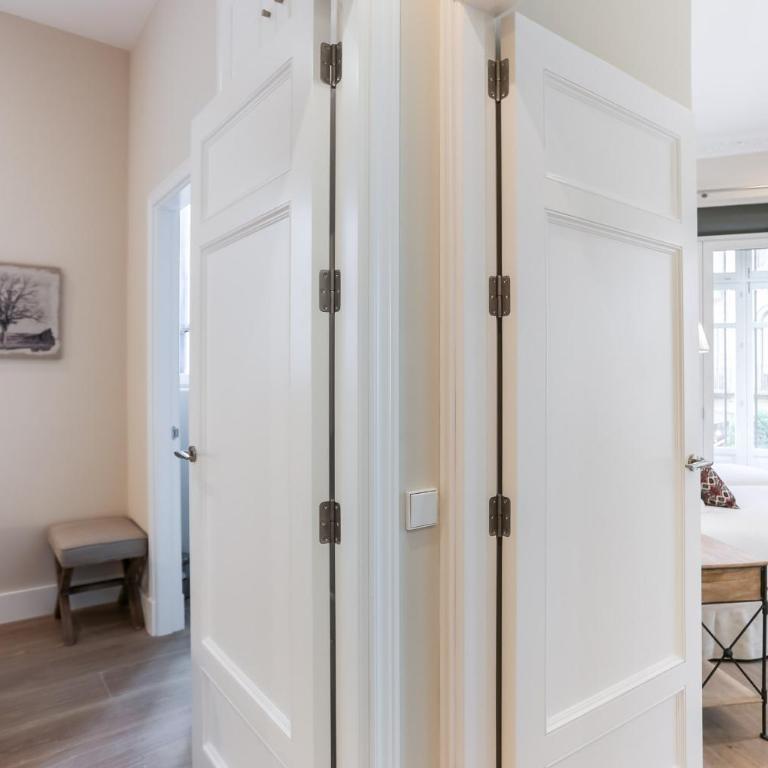 Mateo Gago 13 - Three-ensuite Bedroom Apartment in first floor - 9