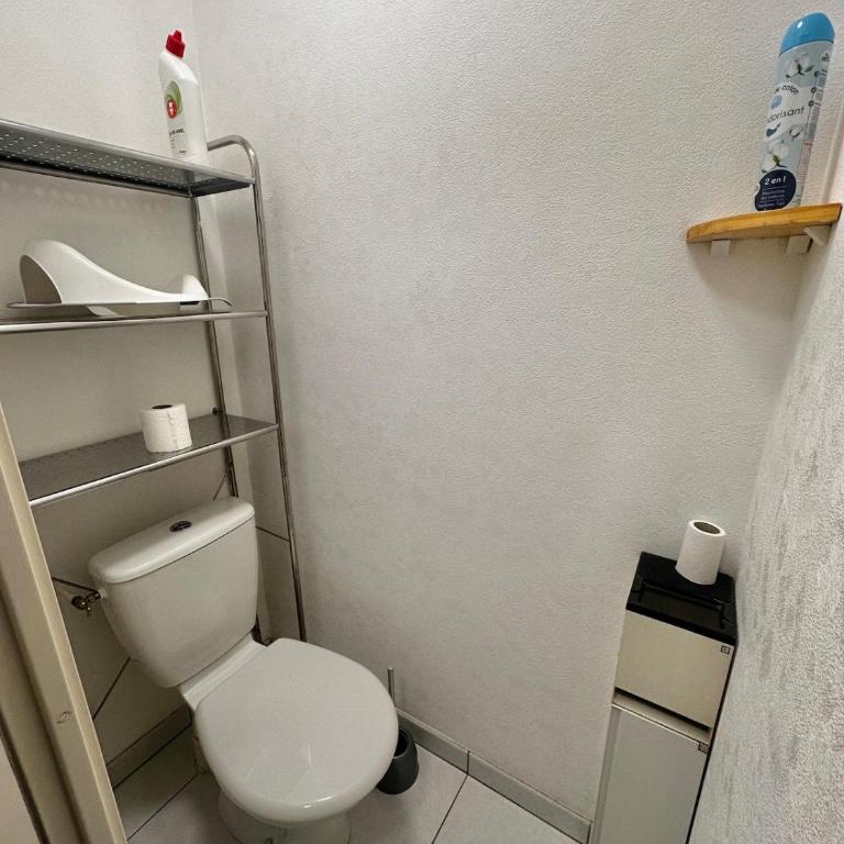 ORION - Charmante petite maison de 3 pièces avec jardin et parking - Casa de 2 dormitorios - 30