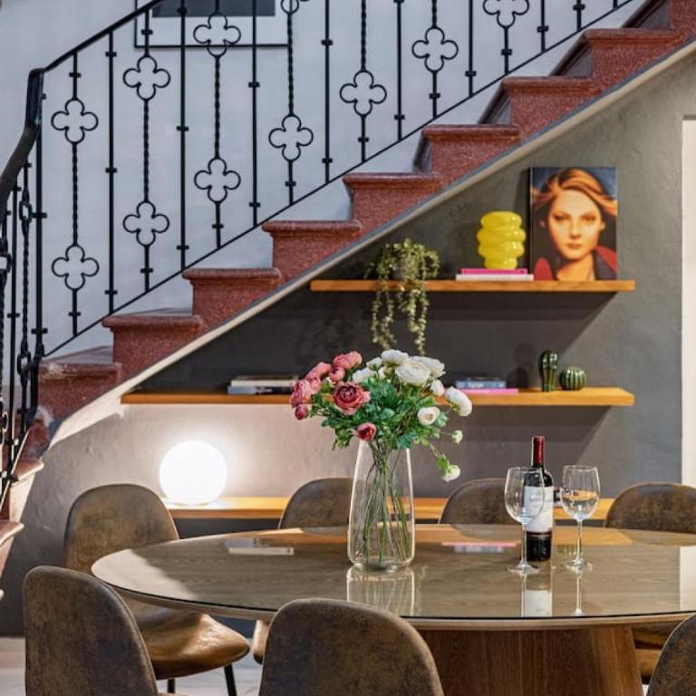 Group-Friendly Terrace Delight near WTC & Shops - Haus mit 7 Schlafzimmern - 73