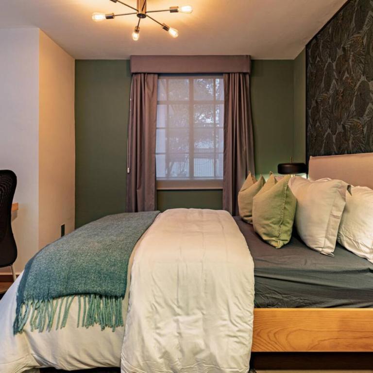 Group-Friendly Terrace Delight near WTC & Shops - Haus mit 7 Schlafzimmern - 76