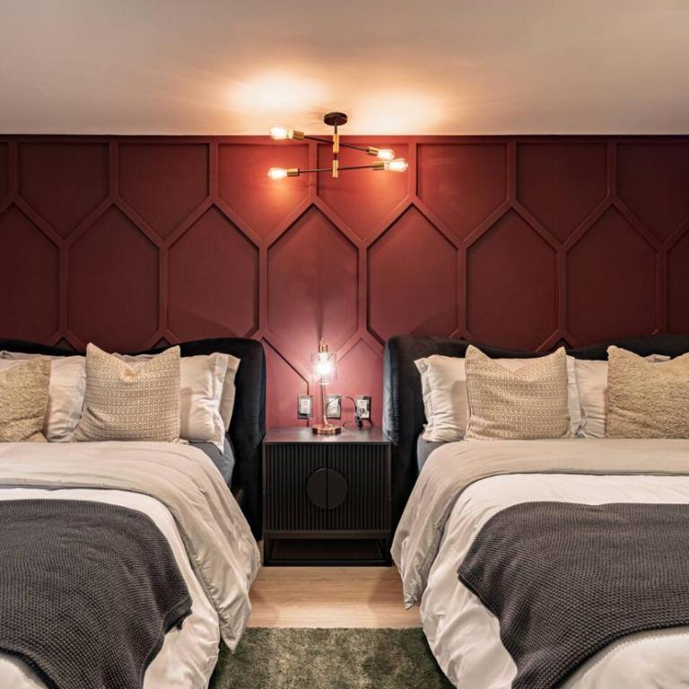 Group-Friendly Terrace Delight near WTC & Shops - Haus mit 7 Schlafzimmern - 77