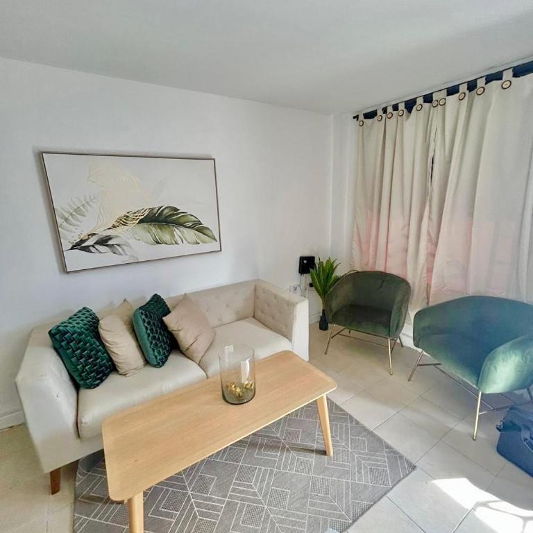 Casa del Prado - Three-Bedroom House - 10
