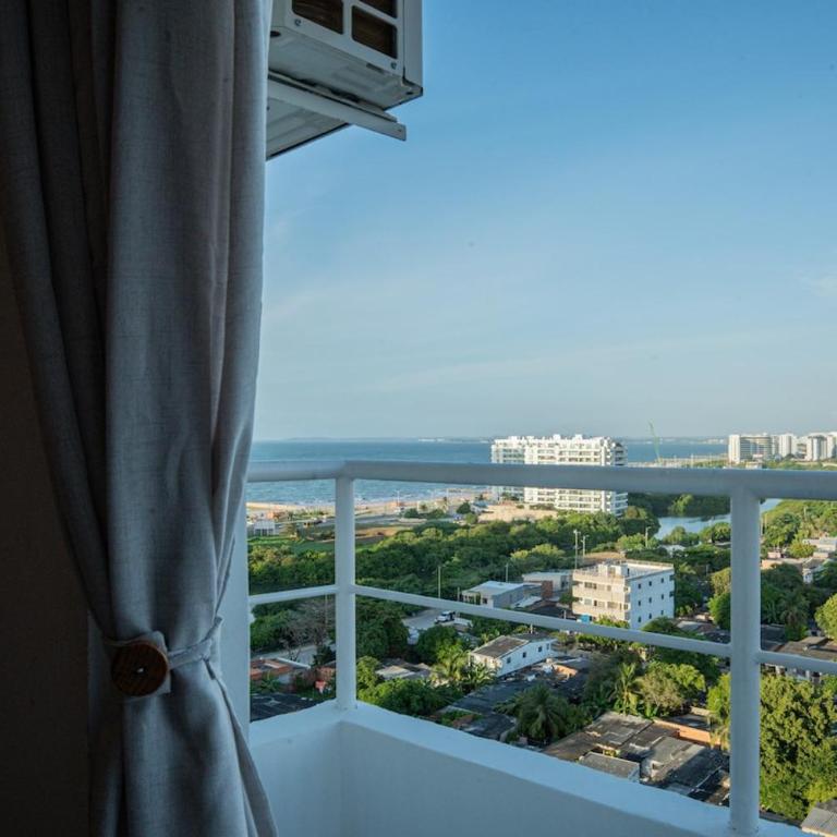 Luxury apartment with ocean view 15th floor - Three-Bedroom Apartment - 26