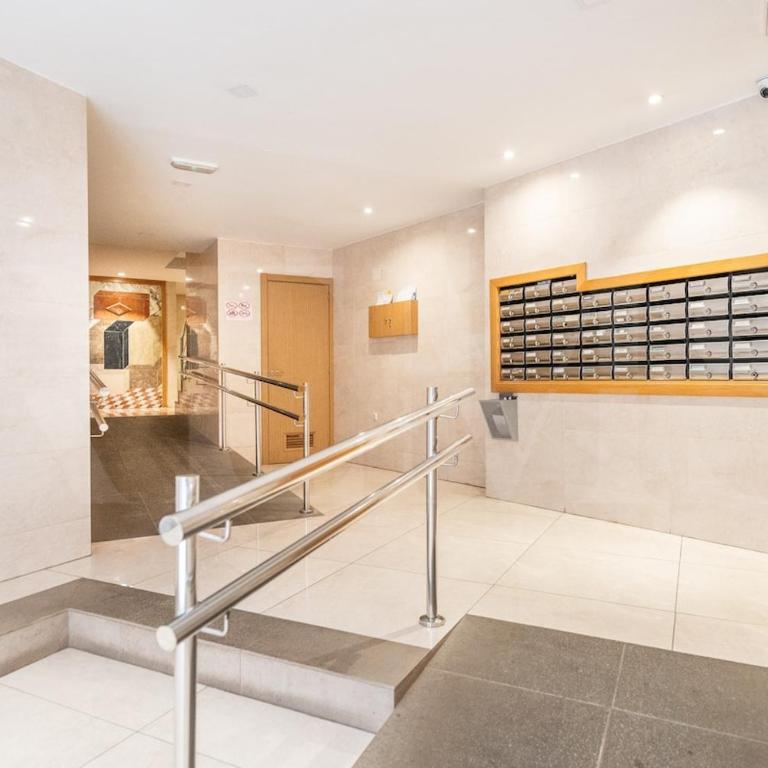 Stylish Retreat by Malaga Beach REMS - Apartamento de 2 dormitorios - 21