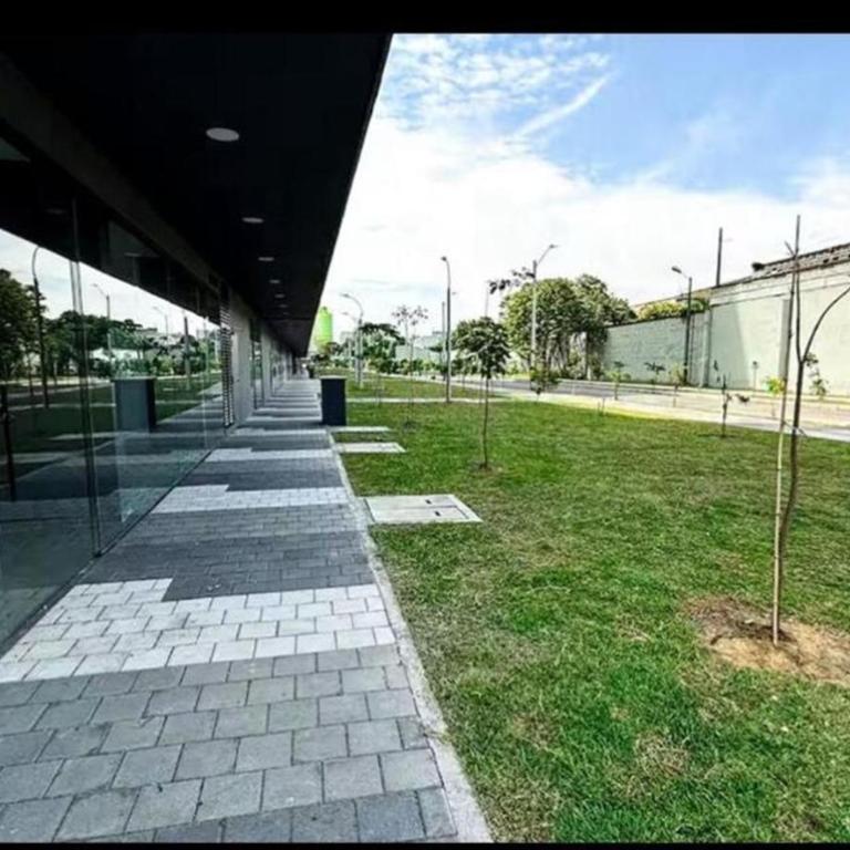 Eternal Springs 8pp, 3br, 2bt, 3acs, Pool, Jacuzzi - Three-Bedroom Apartment - High Floor - 46