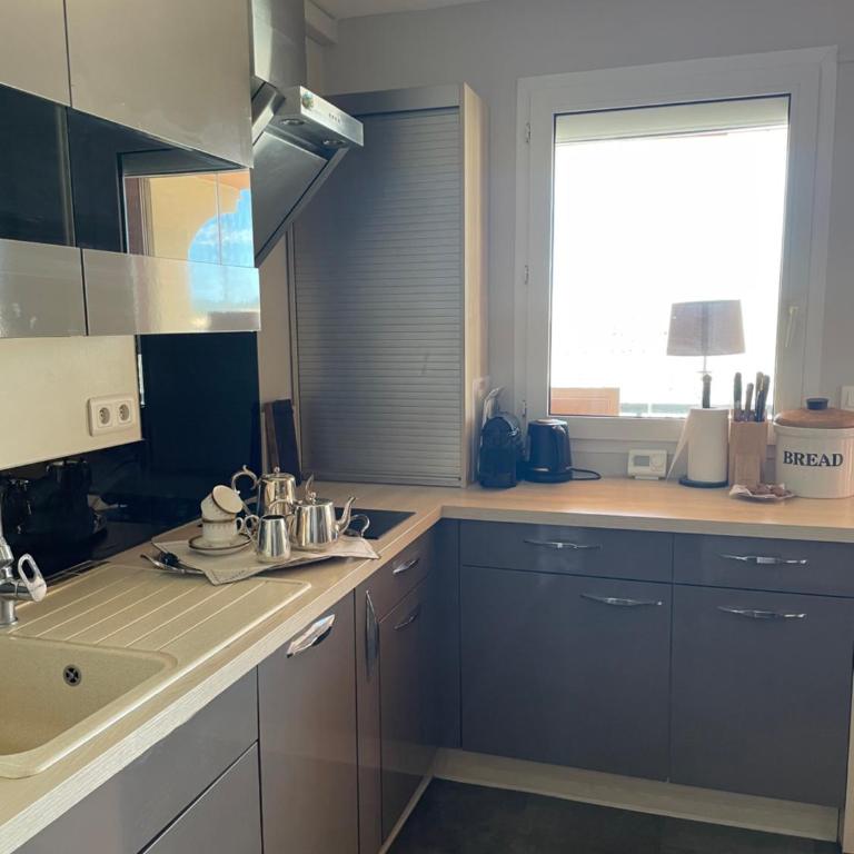 Vue Port et Mer - Apartamento de 1 dormitorio - 2