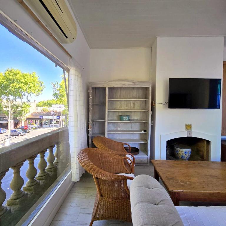 Casa Centrica en Colonia - Vistas Abiertas y Patio Natural - Three-Bedroom Vacation Home - 32