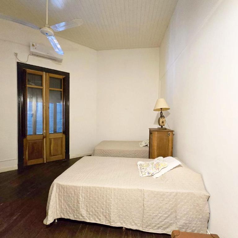 Casa Centrica en Colonia - Vistas Abiertas y Patio Natural - Three-Bedroom Vacation Home - 39