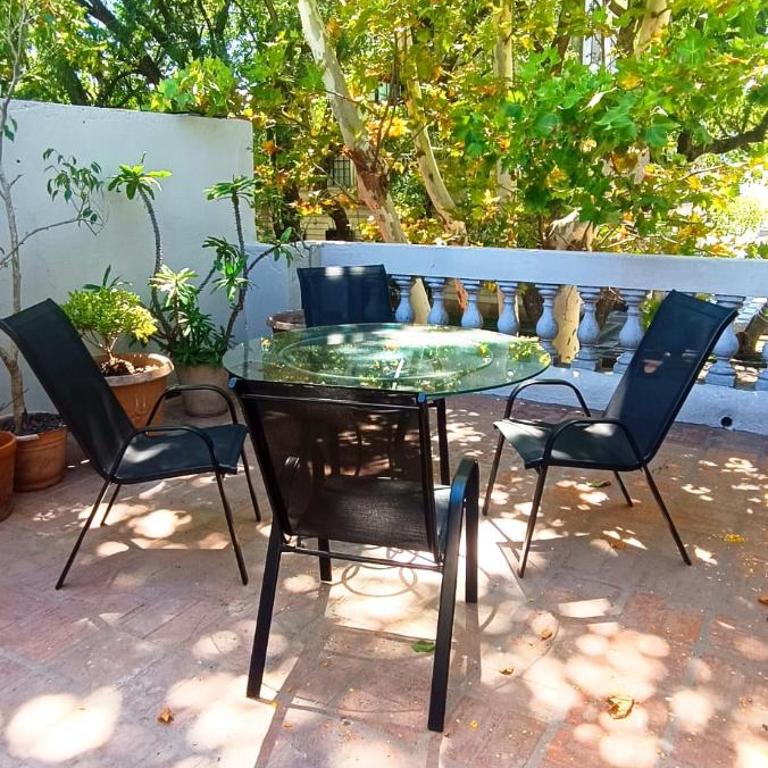 Casa Centrica en Colonia - Vistas Abiertas y Patio Natural - Three-Bedroom Vacation Home - 48