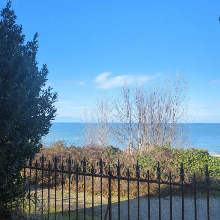 Le Petit Miramar, vue mer d'exception, maison et F2 indépendant - Maison 5 Chambres - 11
