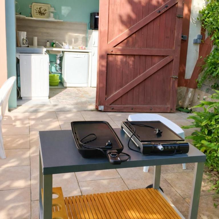 Le Petit Miramar, vue mer d'exception, maison et F2 indépendant - Maison 5 Chambres - 30