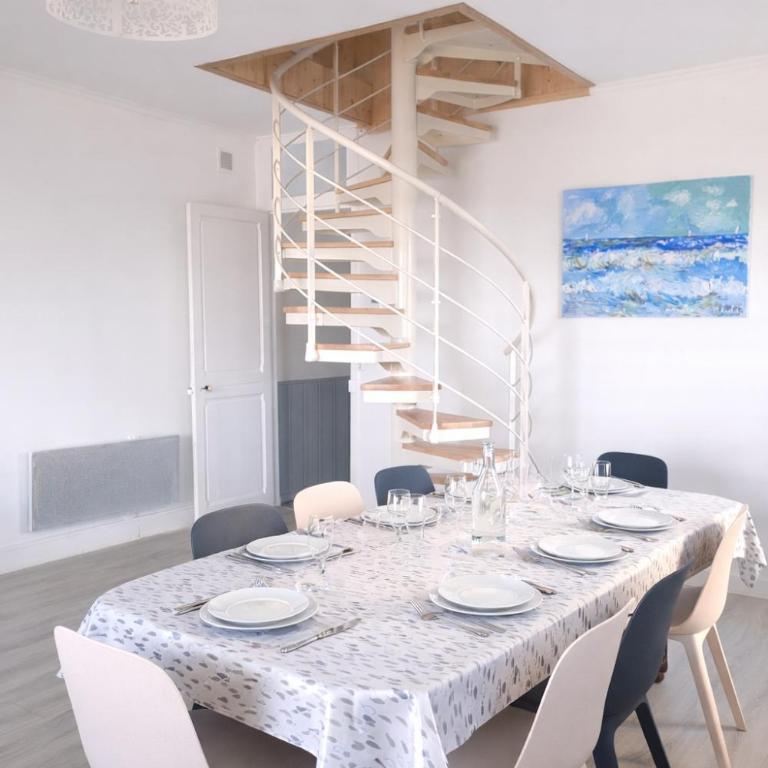 Le Petit Miramar, vue mer d'exception, maison et F2 indépendant - Maison 5 Chambres - 31