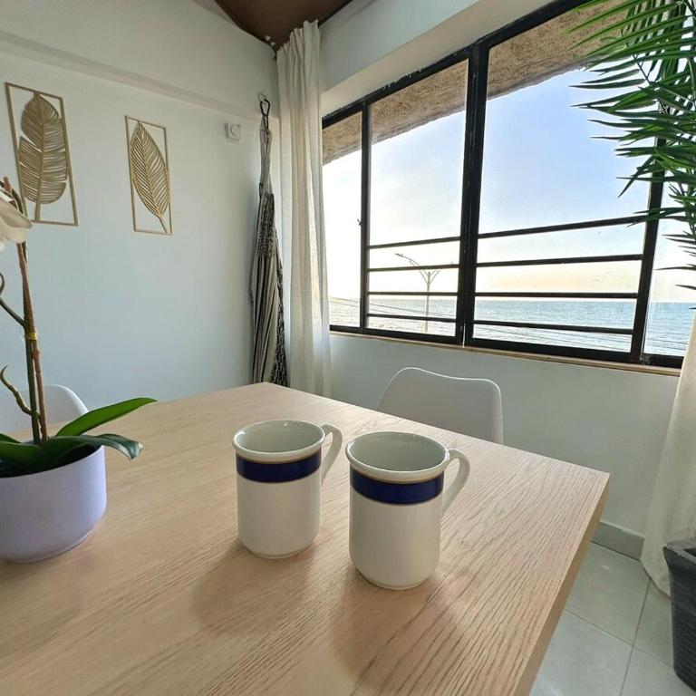 Espectacular loft frente al mar, recién renovado - Two-Bedroom Apartment - 13