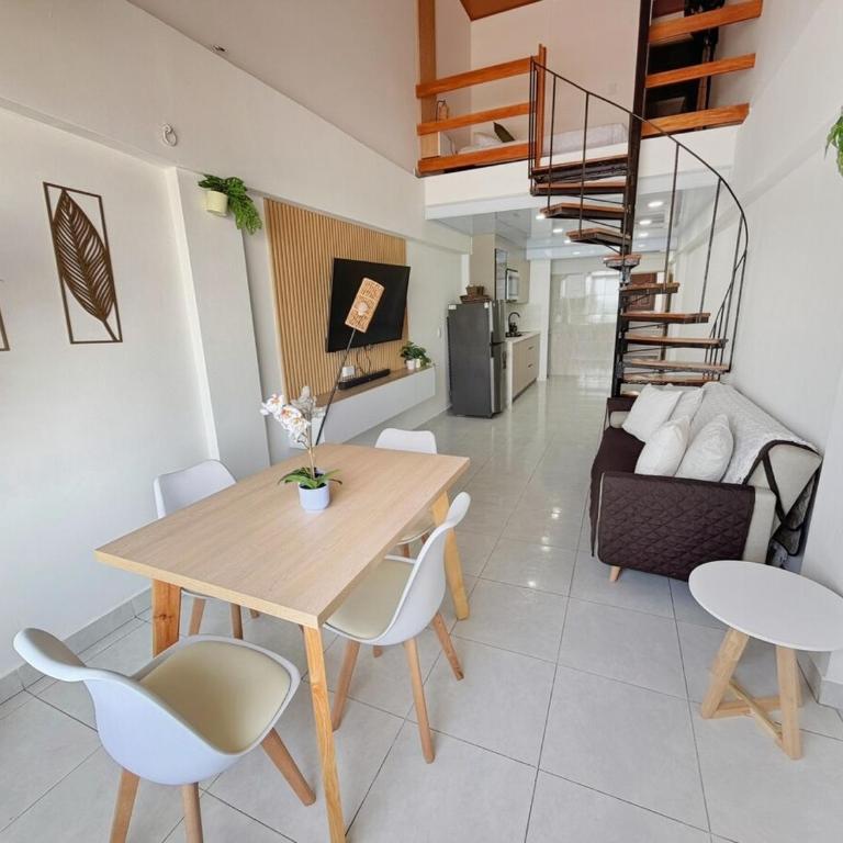 Espectacular loft frente al mar, recién renovado - Two-Bedroom Apartment - 18