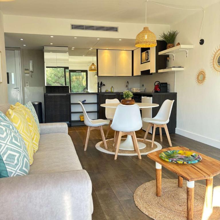Cap d Antibes Terrasse climatisation et parking - Appartement - 1