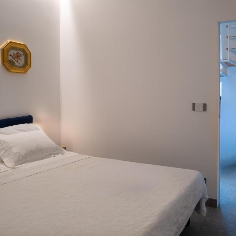 Home 29 Taormina City Center - Two-Bedroom House - 9