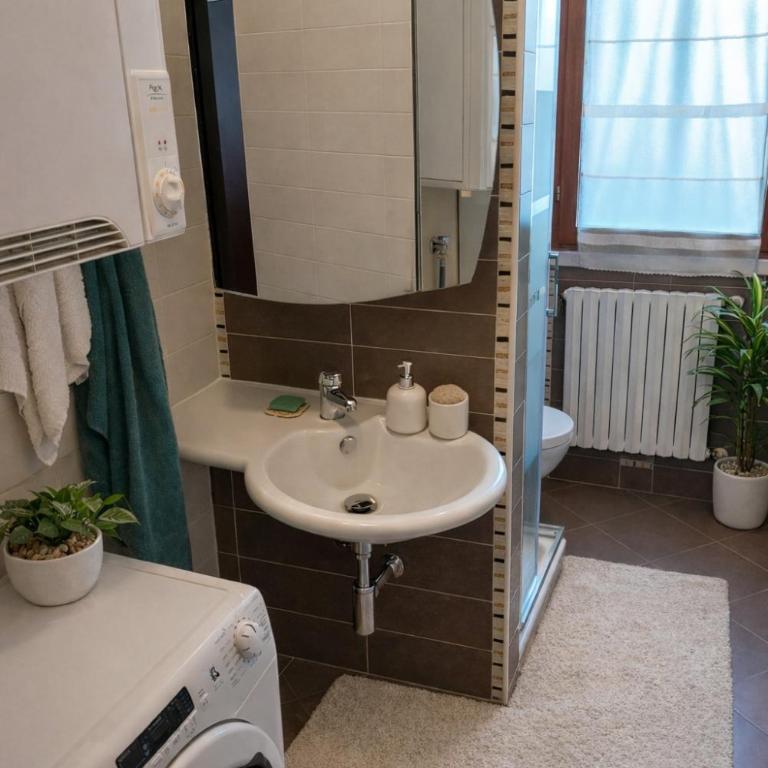 Casa Terzi - Appartamento Familiare con 2 Camere da Letto - 8