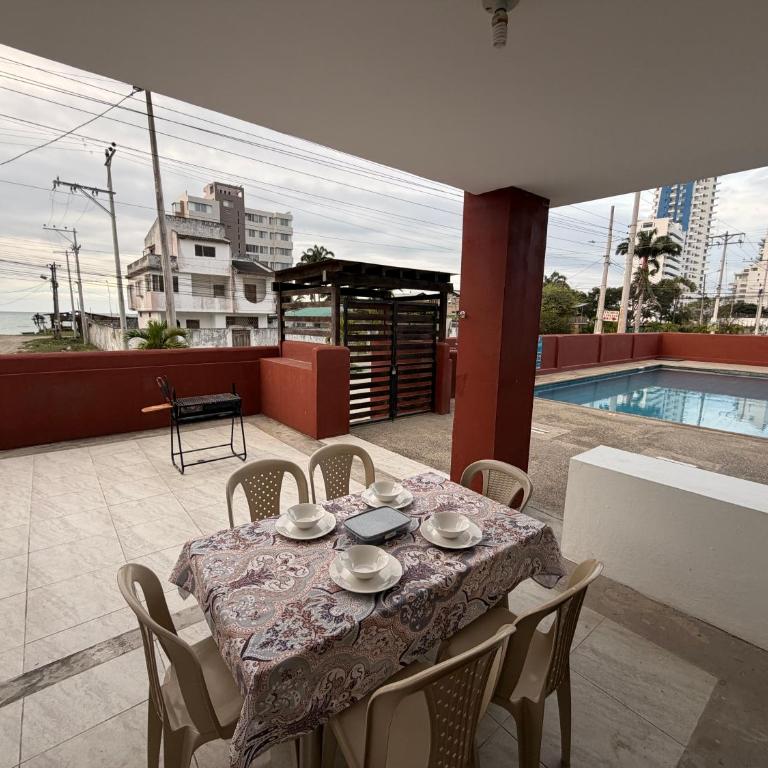 Departamento con vista al mar , piscina y parqueadero en Tonsupa - Two-Bedroom Apartment - 7