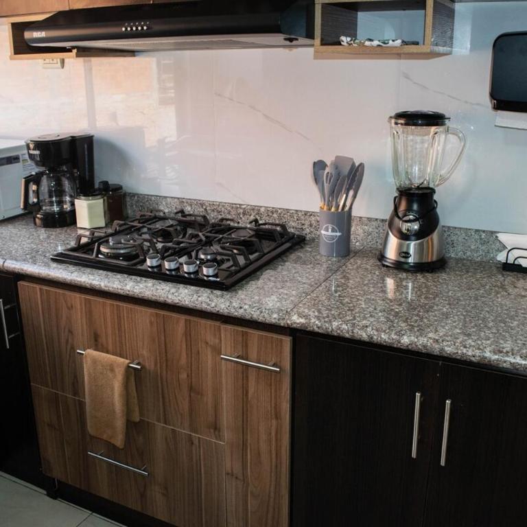 Departamento cómodo de 2 habitaciones y amplio parqueadero - Apartamento de 1 dormitorio - 26