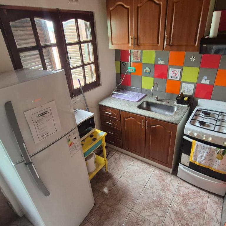 Departamento patio interno en zona centro - Two-Bedroom Apartment - 6
