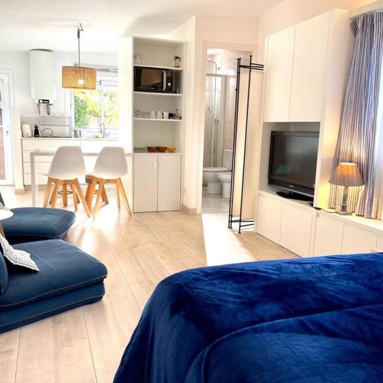 Loft céntrico de diseño en Cadaqués con patio - Apartamento Loft de 1 dormitorio - 25
