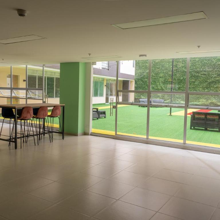 Alojamiento entero en Bogotá a 10 Min La Candelaria Torre Ventto - Apartamento Estudio - 1 cama doble - 24