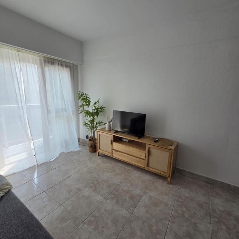 2 amb cerca del mar y Güemes - Two-Bedroom Apartment - 23