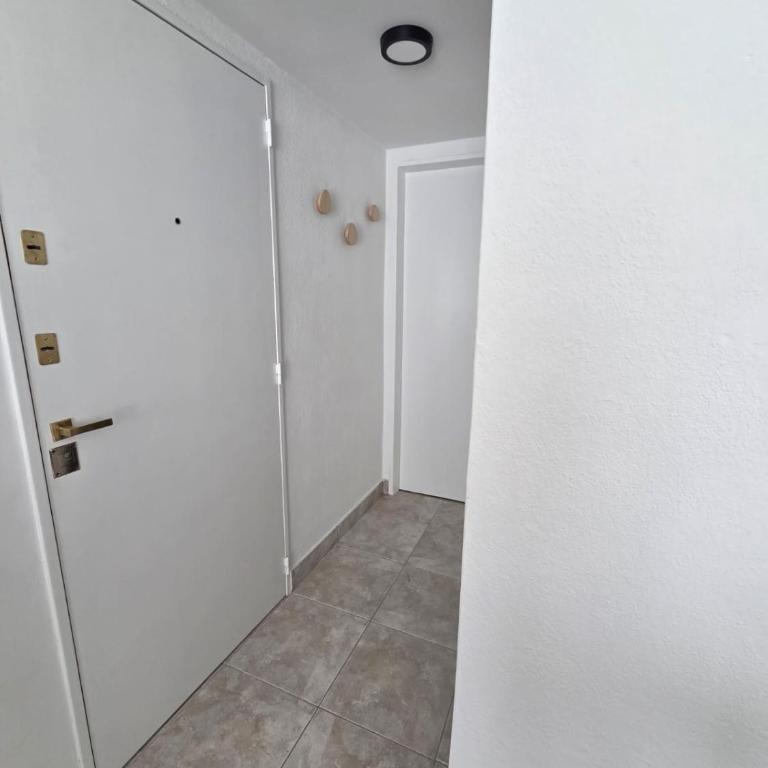 2 amb cerca del mar y Güemes - Two-Bedroom Apartment - 26