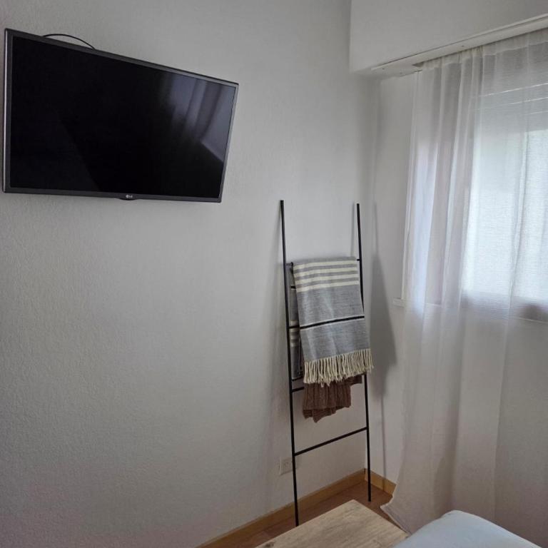 2 amb cerca del mar y Güemes - Two-Bedroom Apartment - 28