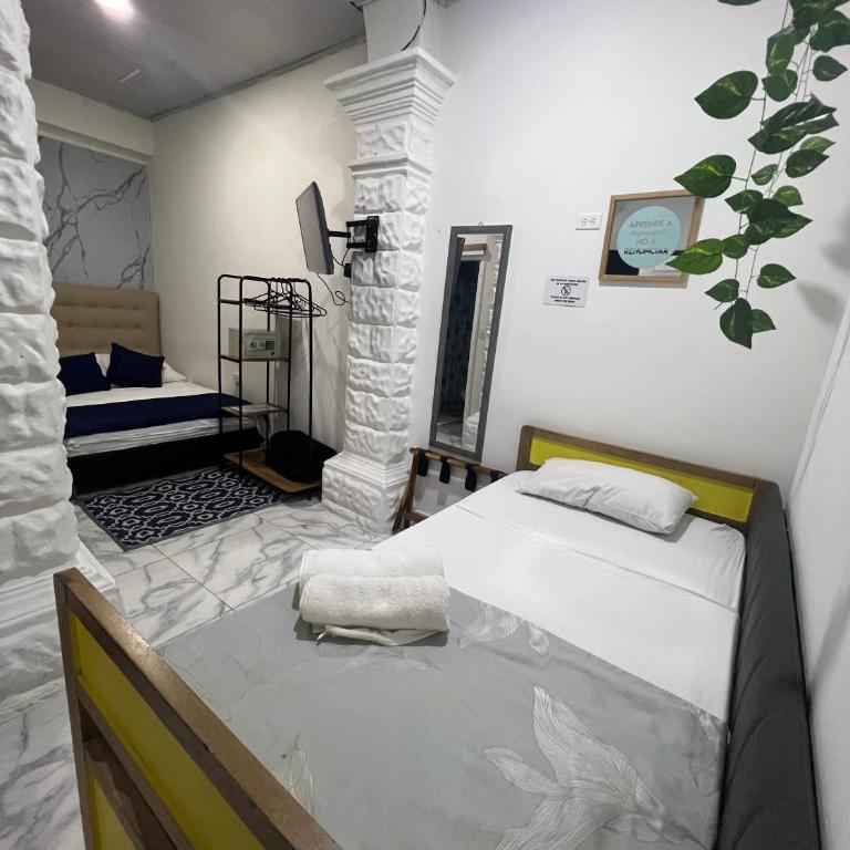 Santa Alejandría Hotel - Budget Twin Room - 1st Floor without window - 3